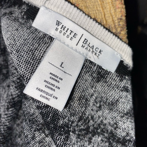 White House Black Market lightweight sweater - Picture 2 of 3